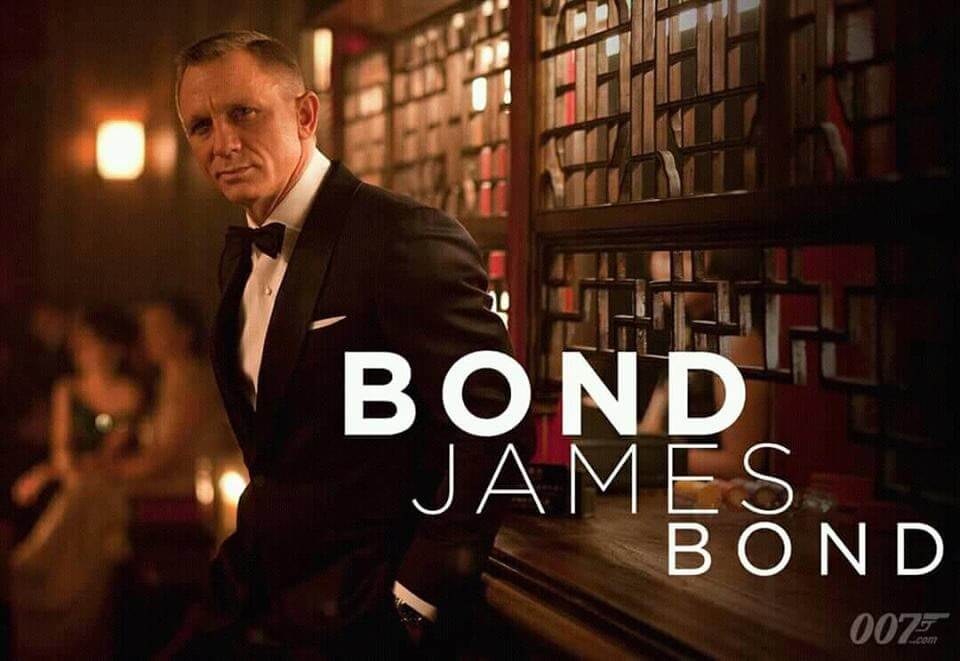 Daniel-Craig james bond meme